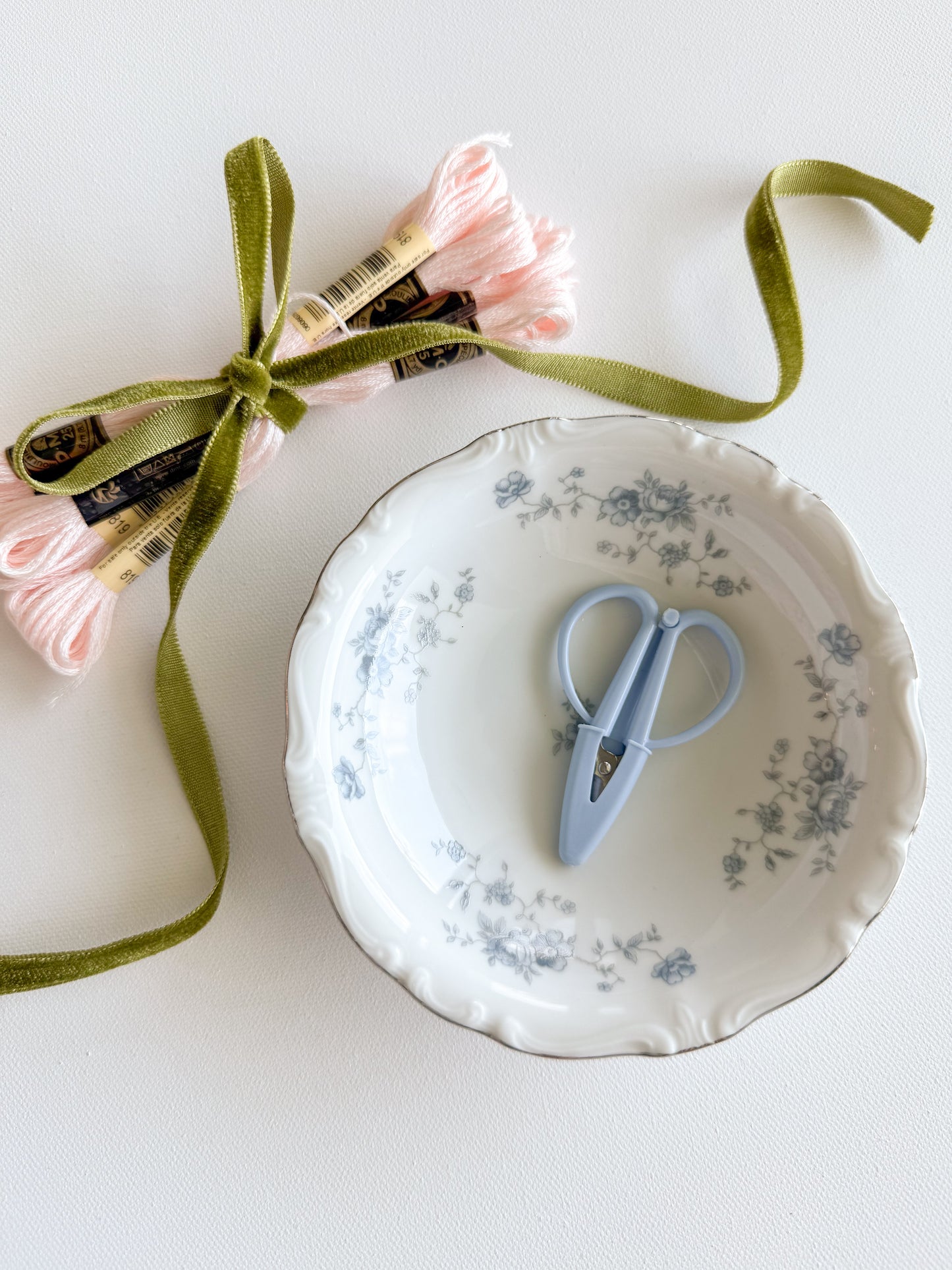 Antique Blue Haviland Thread Bowl