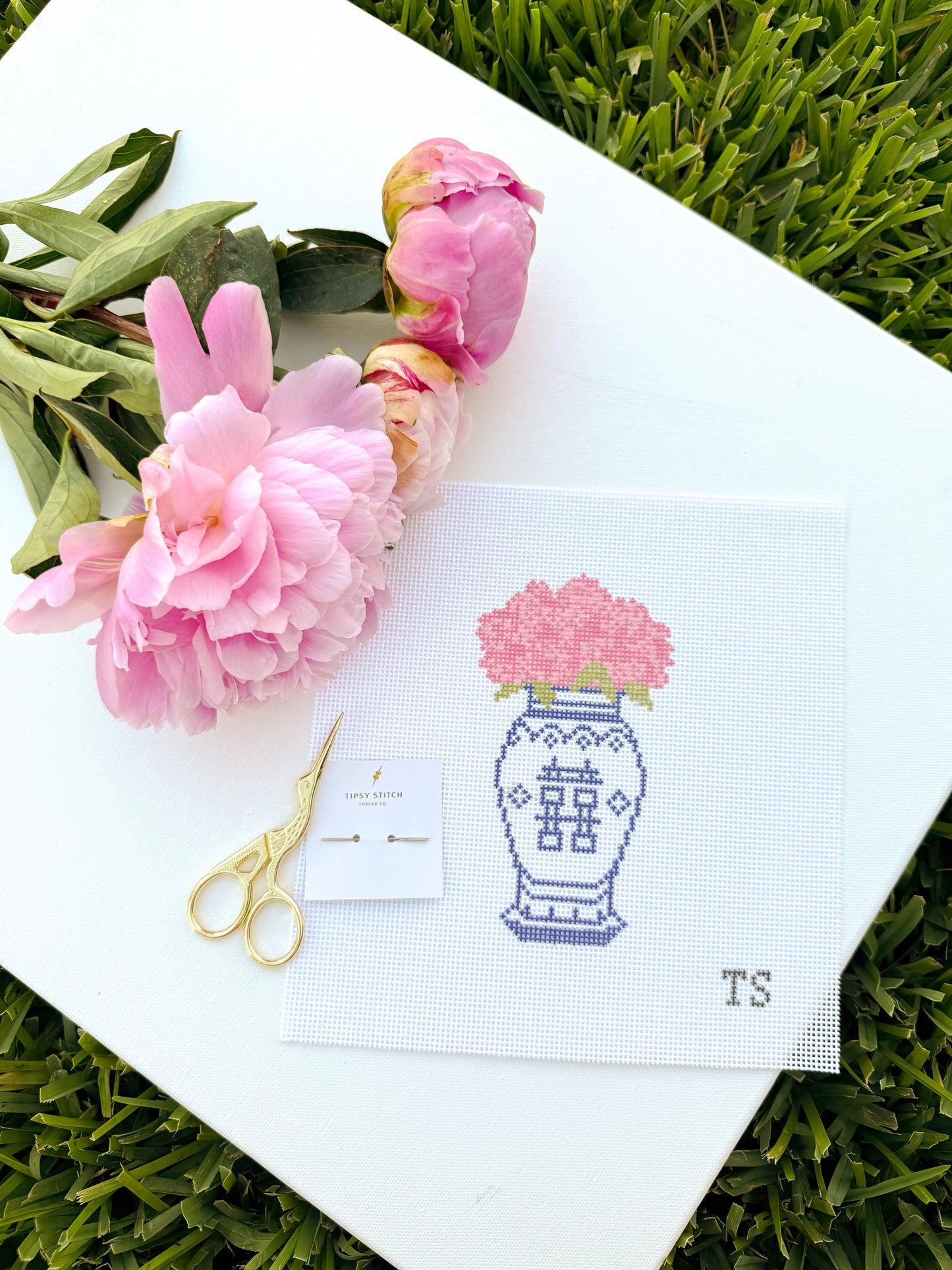 PREORDER: Hydrangea Ginger Jar